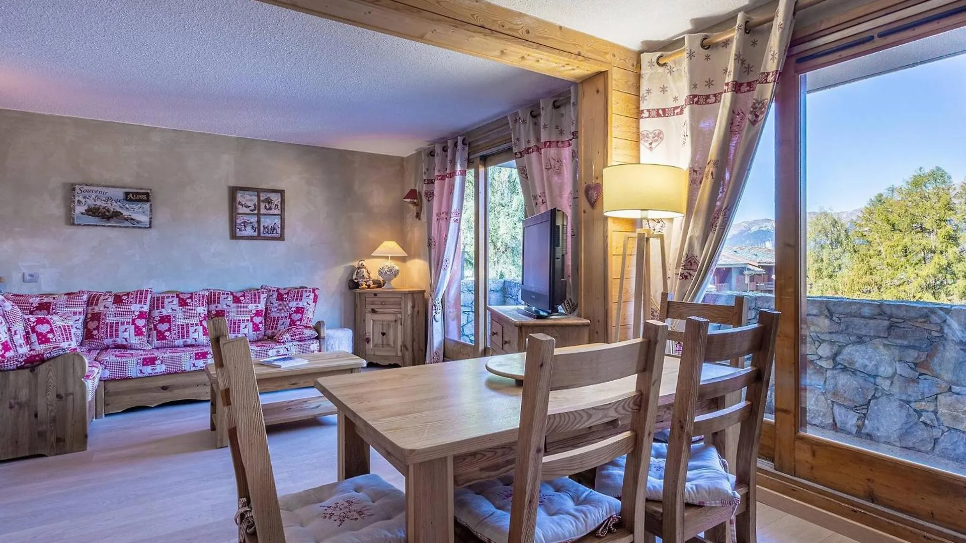 شقة La Plagne: Appartement 3 Pieces, 6 Pers, Proche Centre & Pistes - Fr-1-353-145